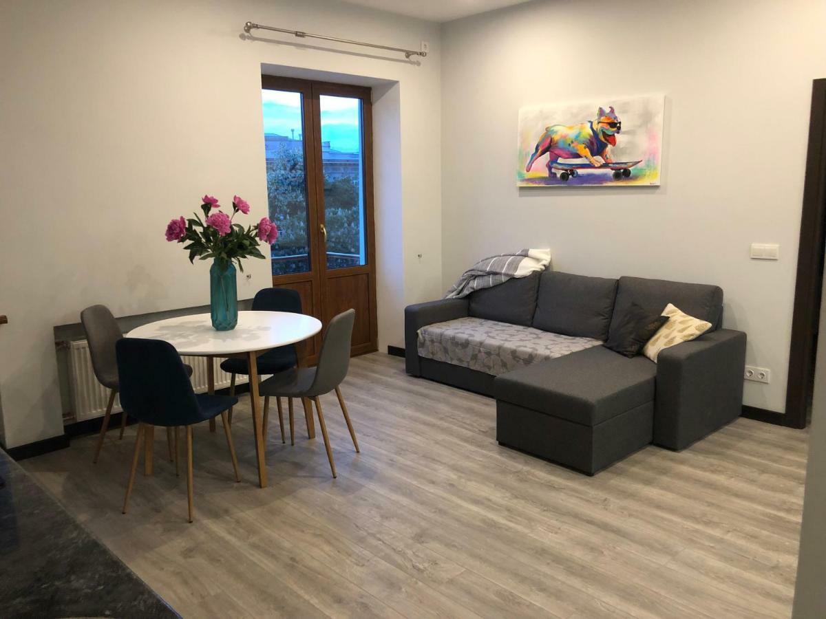 Grand Apartment 2 Τσέρνιγκοφ Εξωτερικό φωτογραφία